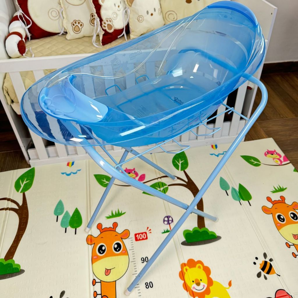 Banheira Infantil Compacta 22 Litros com Suporte