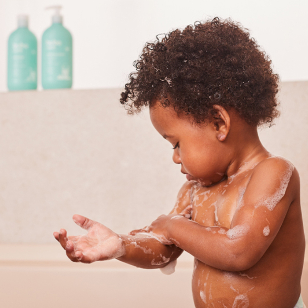 Kit higiene, hidratação e hora do banho para bebês crianças Buba Care